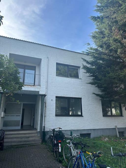 2 Schlafenzimmer Waschmaschine Eller Düsseldorf Exterior foto